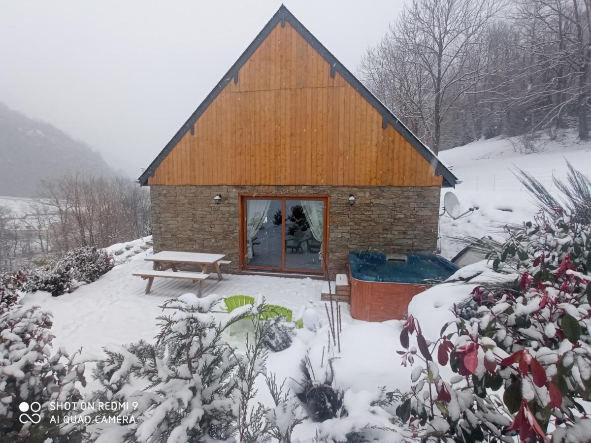 Le Bordarriben Sauna & Spa 4 Etoiles ジェードル エクステリア 写真