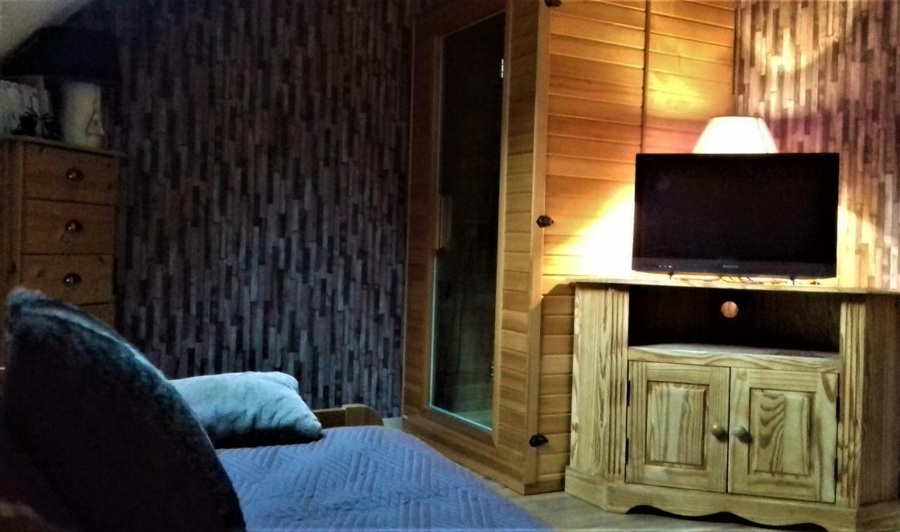 Le Bordarriben Sauna & Spa 4 Etoiles ジェードル エクステリア 写真